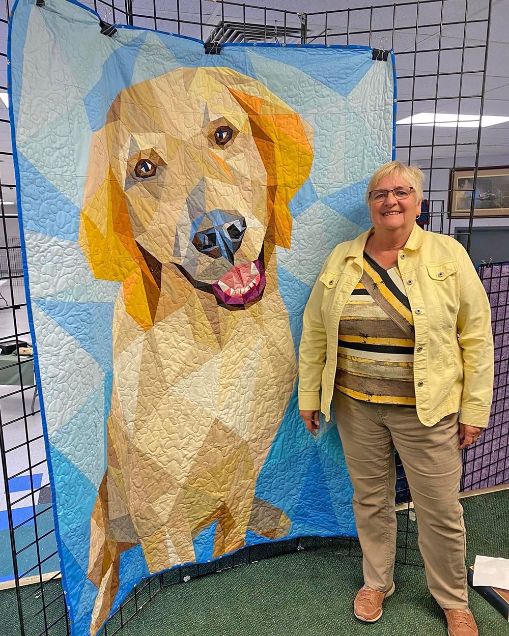 Jeannette Freese quilt of dog at Art Show